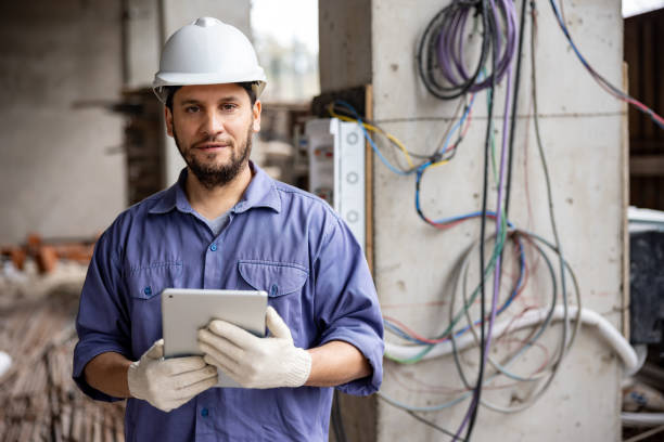 Best Licensed Electrician  in Crestline, OH
